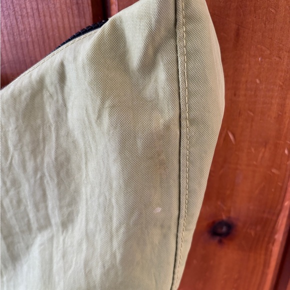 Medium Nylon Crescent Baggu - Lemongrass - Picture 3 of 7